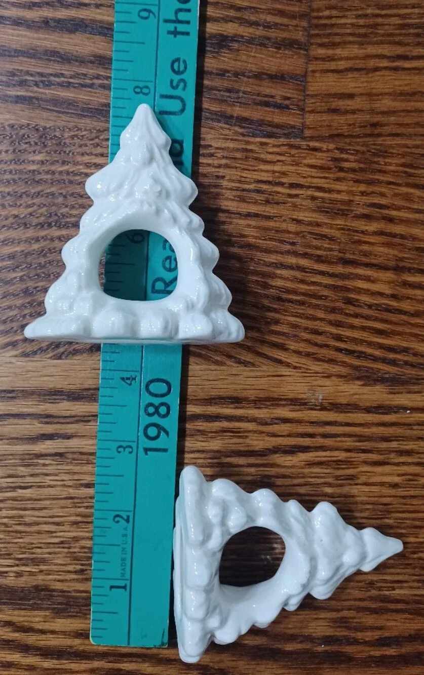 14 White Ceramic Christmas Tree Napkin Rings - Brand Unspecified each weigh 1.6